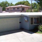 Polyurethane roof on small Eichler home